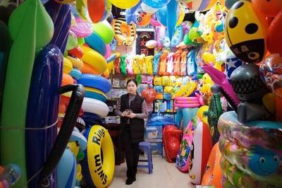 义乌小商品批发市场 袜子批发与商品贸易的全球枢纽